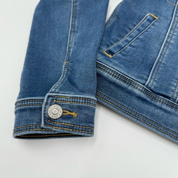 Cat & Jack Girl’s Denim Jacket Blue Size: 7/8 Spring Layering - Picture 3 of 7